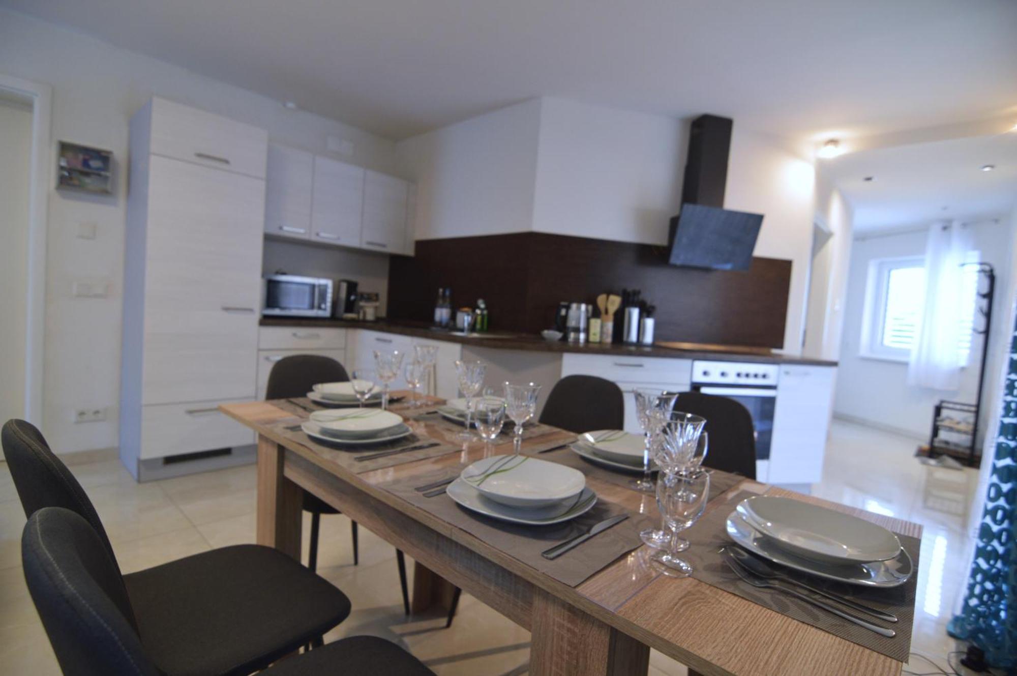 The Gold House 80Qm Gemuetlich Und Erholsam! Apartment Kleinblittersdorf Bagian luar foto